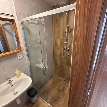 Na Spolocnom Dvore Guest house Abelova